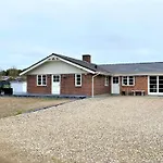 Holiday home Svenn - 400m From The Sea By Interhome