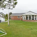 Holiday home Svenn - 400m From The Sea By Interhome