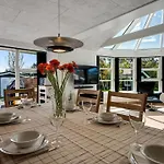Holiday home Svenn - 400m From The Sea By Interhome *