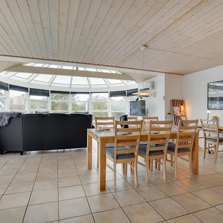 Svenn - 400m From The Sea By Interhome Prázdninový dům