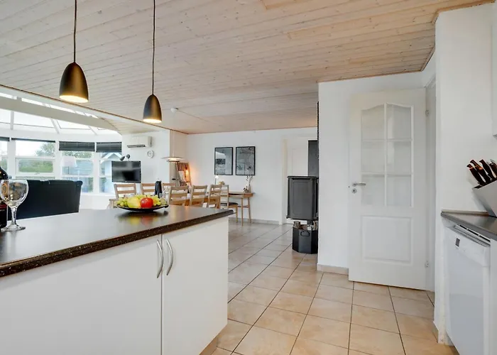 Svenn - 400m From The Sea By Interhome Prázdninový dům *