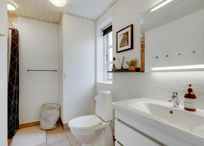 Svenn - 400m From The Sea By Interhome Prázdninový dům